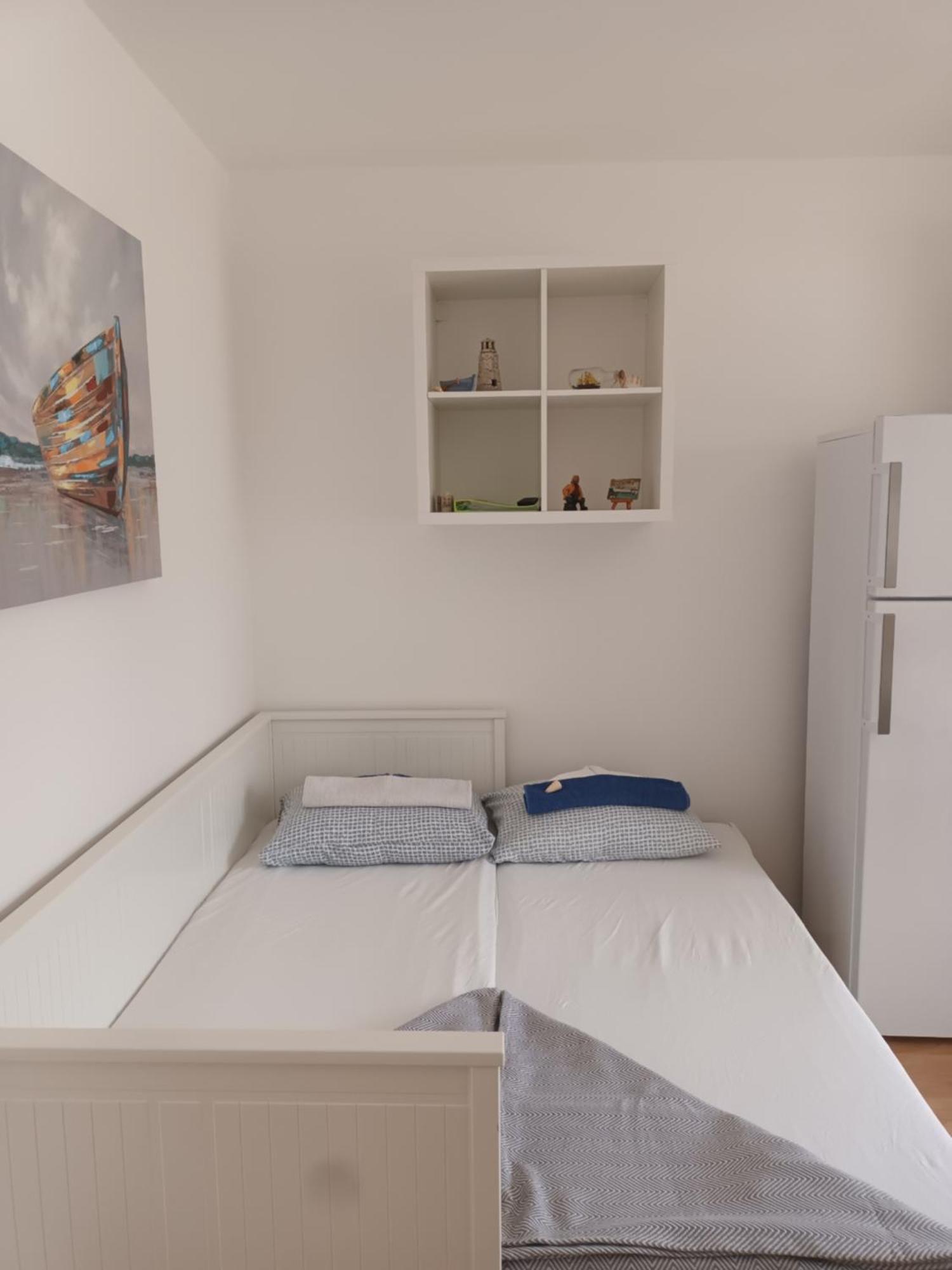 Ferienwohnung Bosi I Goli Starigrad Paklenica Exterior foto